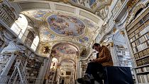 In der Bibliothek des Stifts Admont in der Steiermark