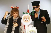 Kirsty MacColl and Shane MacGowan getting into the festive spirit