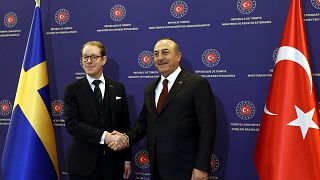 وزيرا خارجية تركيا جاويش أوغلو والسويد توبياس بيلستروم