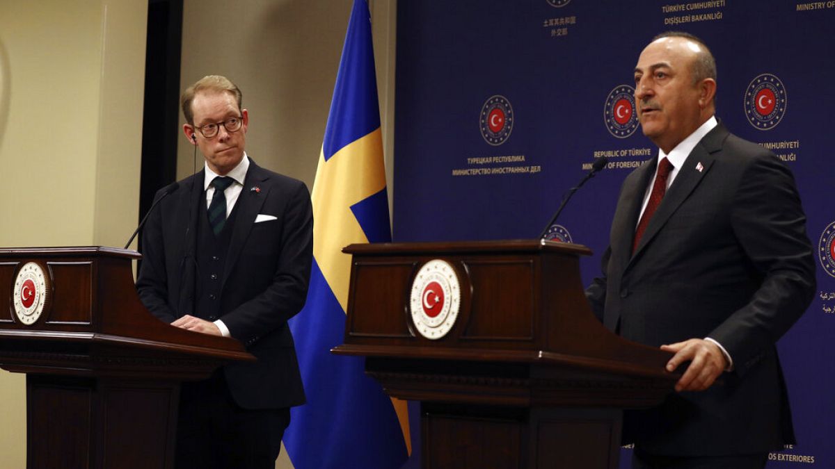 A svéd és a török külügyminiszter sajtótájékoztatója Ankarában 2022. december 22-én