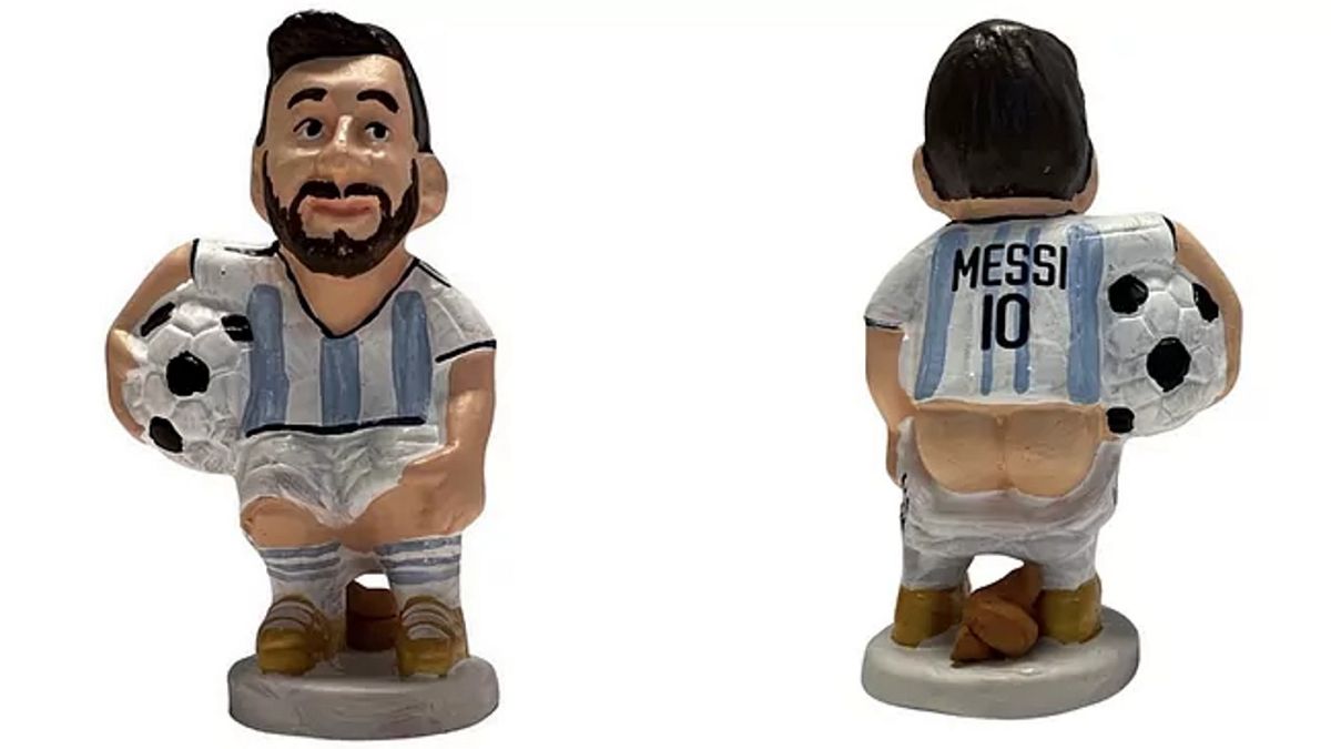 Messi as the traditional Caganer, a popular figurine which is sold out because of high demand this year