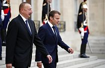 Emmanuel Macron et le président azerbaïdjanais Ilham Aliyev à l'Elysée, le 20 juillet 2018