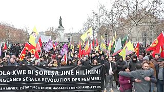 Manifestação da comunidade curda em Paris