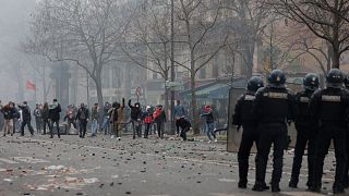 Беспорядки в районе Марэ в ходе демонстрации, организованной курдской диаспорой Парижа, 24 декабря 2022 года.