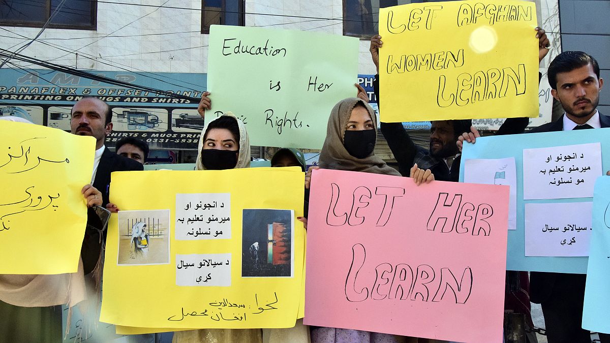 Акция афганских студентов в Кветте – столице пакистанской провинции Белуджистан, 24 декабря 2022 года.