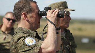 Der russische Ex-Präsident und Putin-Vertraue Dmitri Medwedew soll die russische Rüstung auf Trab bringen