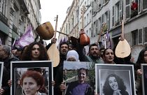 El tiroteo conmocionó y enfureció a la comunidad kurda de Francia, que lleva tres días protestando.