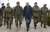 حضور وزیر دفاع صربستان در منطقه مرزی این کشور با کوزوو