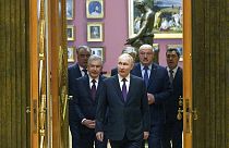El Presidente ruso Vladimir Putin, a la derecha, y el Presidente bielorruso Alexander Lukashenko 