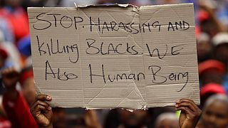 Afrique du Sud : 3 hommes blancs inculpés pour une attaque raciste