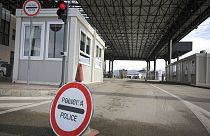 Sırbistan ve Kosova arasındaki sınır kapısı