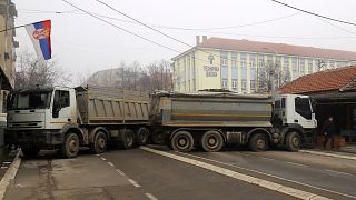 مسدودکردن محور مواصلاتی در شهر متروویسا توسط صرب‌تبارها در ۲۸ دسامبر