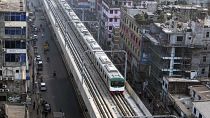 أول مترو معلق في بنغلاديش - دكا