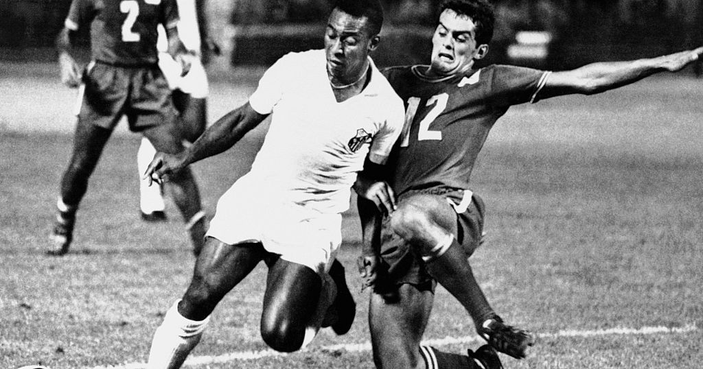 King Pelé," the world's first football star | Africanews