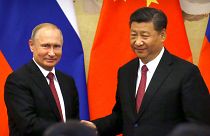 Rusya Devlet Başkanı Vladimir Putin (sol), Çin Devlet Başkanı Şi Cinping 