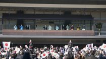 Három éve először üdvözölte alattvalóit a japán császár