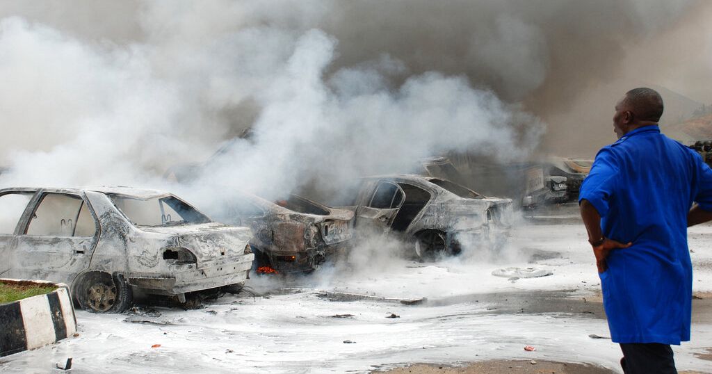 Car bomb hits convoy in Nigeria's southeast; 4 killed Africanews