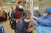 Avrupa Birliği yönetimi, Covid-19 vakalarının arttığı Çin'e aşı bağışlamayı teklif etti