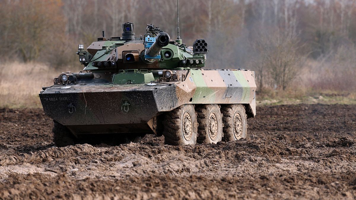 Колесный танк AMX-10 RC
