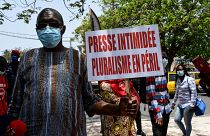 Manifestation devant le ministère de la Culture et de la Communication dans le cadre de la Journée mondiale de la liberté de la presse à Dakar (Sénégal) - 03.05.2021