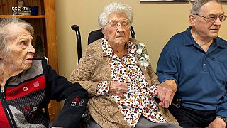 Bessie Laurena Hendricks 115. születésnapján, 2022 novemberében