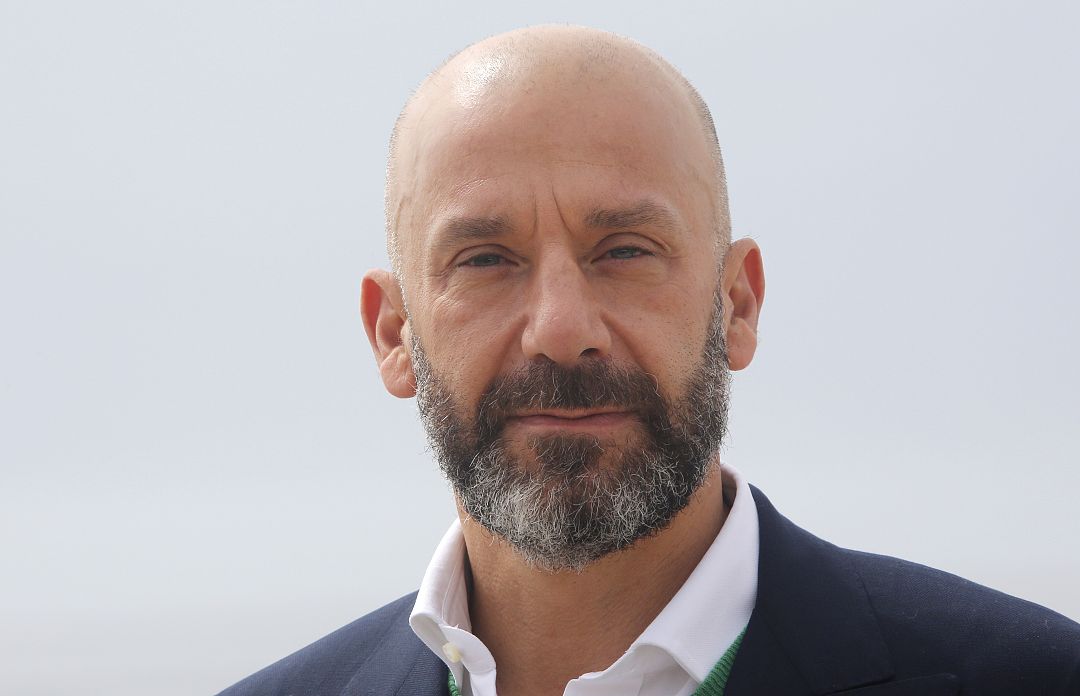 Italian football legend Gianluca Vialli dies of pancreatic cancer ...