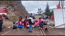Una de las carreteras cortadas en Perú por los manifestantes