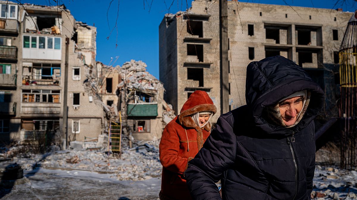 Разрушения в городе Часов Яр, Донецкая область, Украина, 7 января 2023 года.