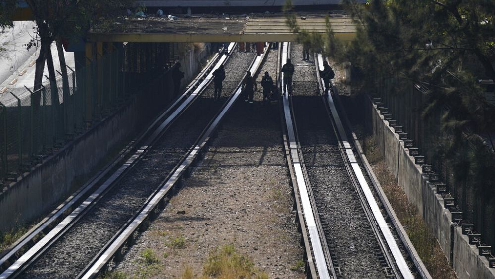 Mexico subway train collision kills at least one and injures 57 Mexico subway train collision kills at least one and injures 57