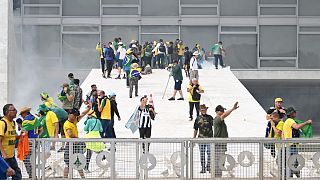 Des manifestants pro-Bolsonaro ont envahi les principaux lieux de pouvoirs à Brasilia