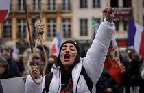 Rassemblement en soutien aux manifestations anti-régime en Iran, à Lyon, en France, dimanche 8 janvier 2023.