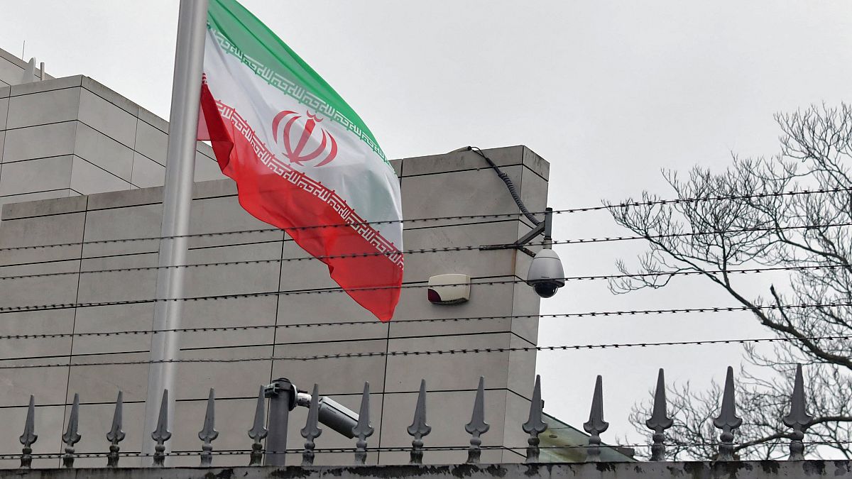 سفارة إيران في برلين. 