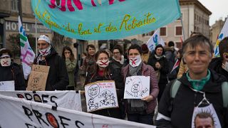 Марш протеста учителей против повышения пенсионного возраста (Марсель, 2020 г.)