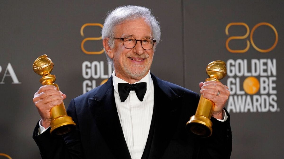  Yönetmen Steven Spielberg