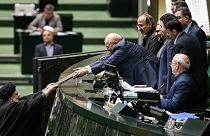 تقدیم لایحه بودجه ۱۴۰۲ به مجلس ایران
