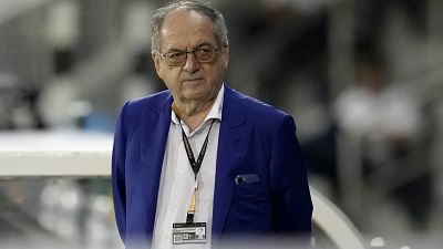 Le président de la Fédération française de football, Noël Le Graët, mis en retrait 