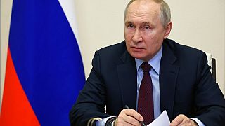 Az orosz elnök szerdán a televízióban is sugárzott beszédében úgy nyilatkozott: nehéz a helyzet