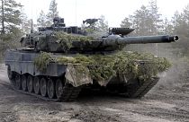 ARCHIVO - Un tanque de batalla Leopard de la Brigada Blindada, Finlandia Occidental, el 4 de mayo de 2022.