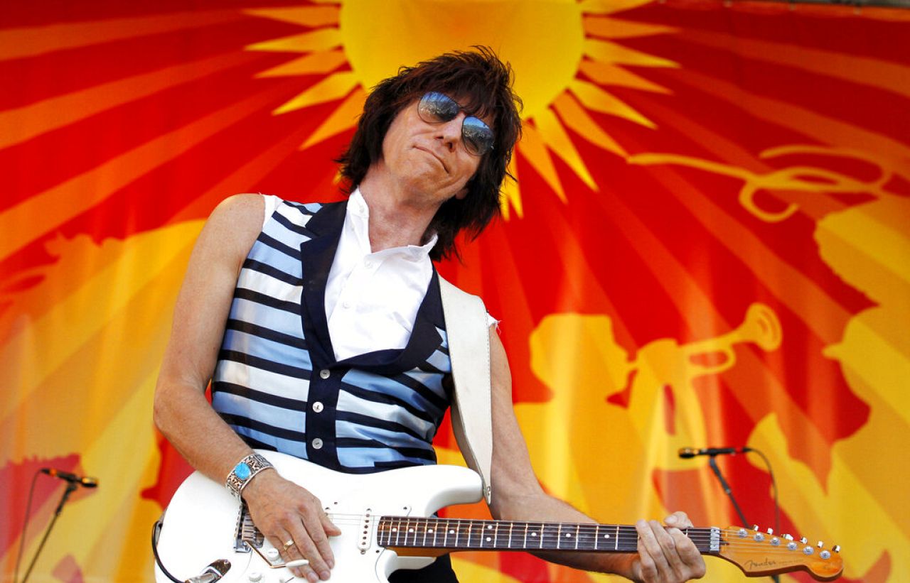 Guitarist Jeff Beck performs at the Louisiana Jazz and Heritage Festival in New Orleans on April 29, 2011.