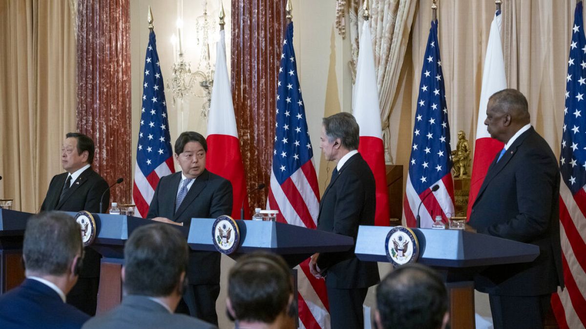 ABD ve Japonya'nın dışişleri ve savunma bakanları ortak basın toplantısında