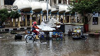 Egypte : les rues d'Alexandrie inondées après de violentes pluies