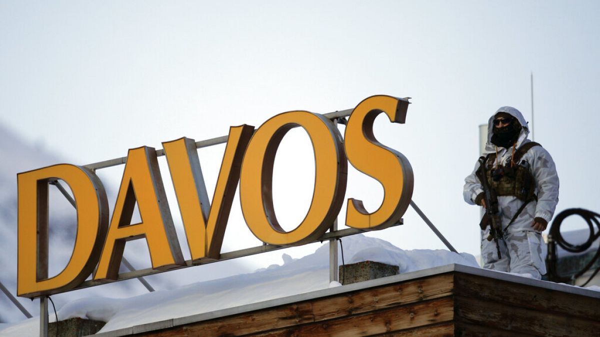 Hatalmas biztonsági készültség Davosban