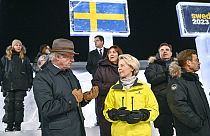 Il re di Svezia e Ursula von der Leyen parlano prima di una cena all'Ice Hotel di Jukkasjärvi