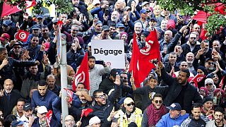 Tunisia: Thousands rally against President Kais Saied amid grinding economic crisis