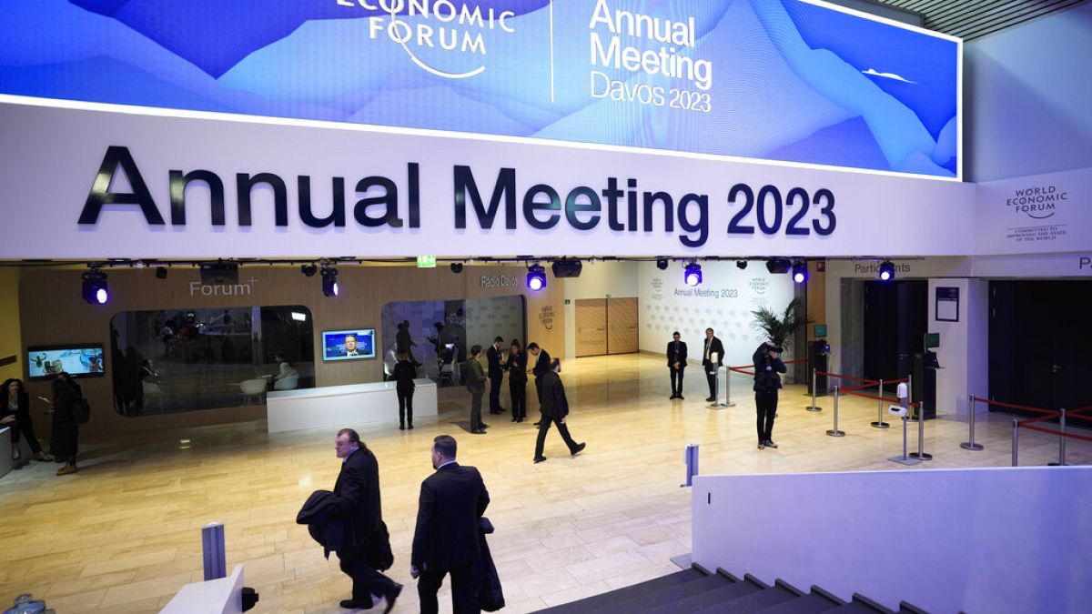Dünya Ekonomik Forumu'nun yıllık toplantısı İsviçre'nin Davos kasabasında düzenleniyor
