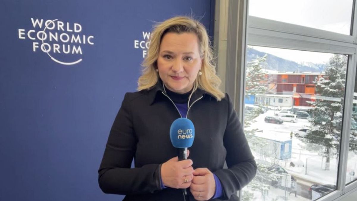Η απεσταλμένη του euronews στο Νταβός, Φαίη Δουλγκέρη