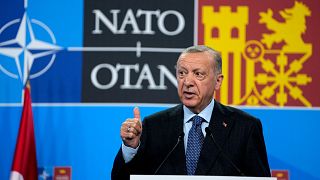 الرئيس التركي رجب طيب أردوغان خلال مؤتمر إعلامي في قمة الناتو في مدريد، إسبانيا يوم الخميس 30 يونيو 2022.