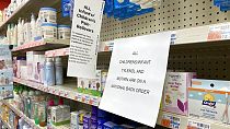 Üres gyógyszertári polc Amerikában: hamarosan Európára is ez várhat