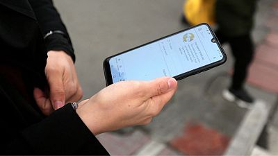 دشواری استفاده از اینترنت همراه در ایران