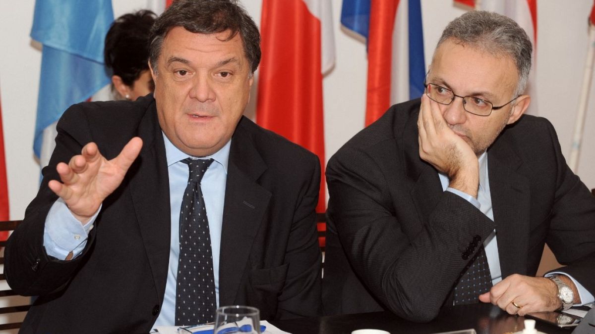Pier Antonio Panzeri (balra), a korrupciós ügy főszereplője